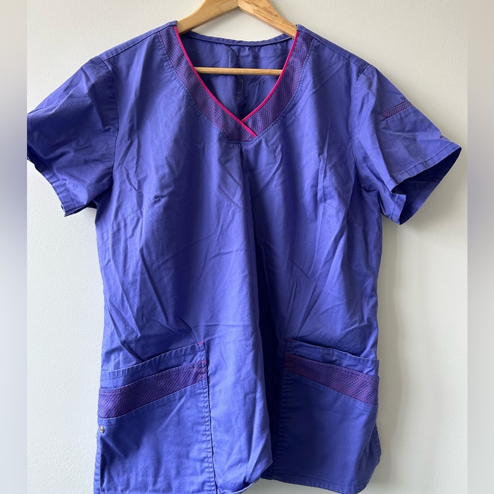 Health pro scrub Top